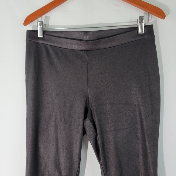 TROUVE Womens Black Faux Leather Leggings Size M Stretchy Comfy Warm - Picture 3 of 10